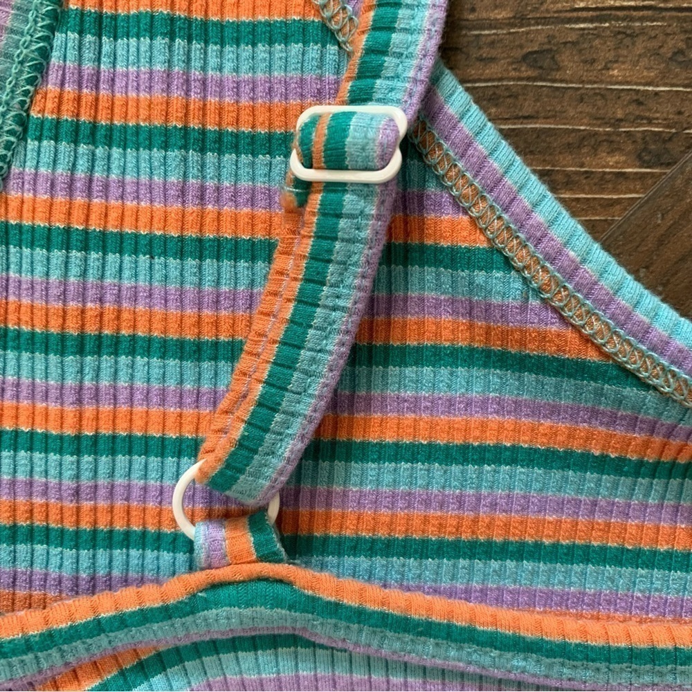 American Eagle Striped Cropped V Neck Cami - Picture 4 of 6